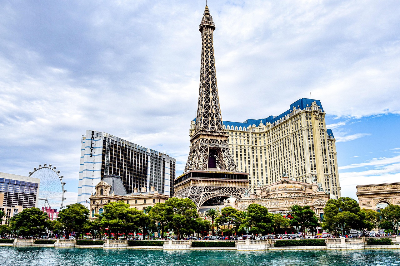 The Math and Mind Games Behind Modern iGaming