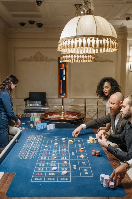 The Real Math Behind Slot Machines (And Why It Matters)